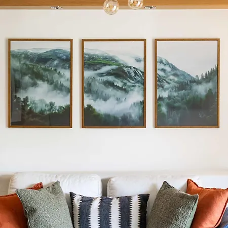 Olympia, Sleeps 6 * 베르비에