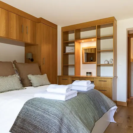 Olympia, Sleeps 6 아파트 베르비에
